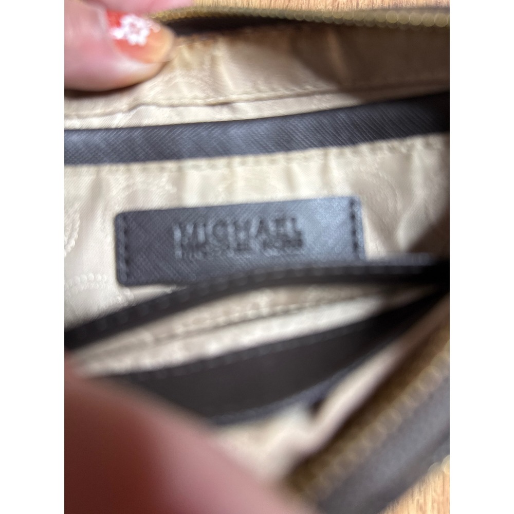 Michael Kors Brown Wristlet Pouch Gold Hardware Front Zip Pocket - Picture 6 of 6